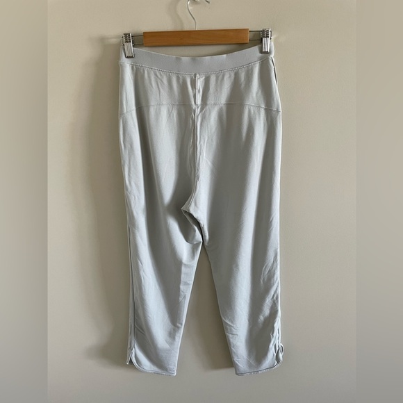 Lululemon Every Moment Pant 26" Vapor Size 6 - Picture 7 of 10